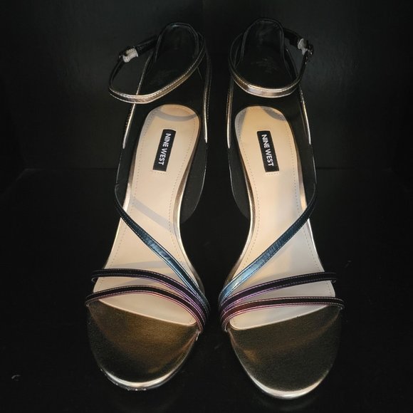 Vine West Trulee Women's Strappy Dress Sandals - Picture 6 of 7